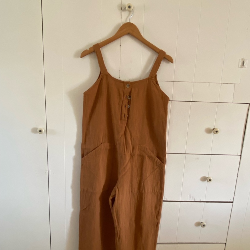 Billabong jumpsuit with buttons